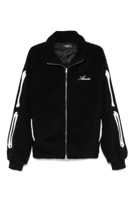 collection-de-vetements-elegants