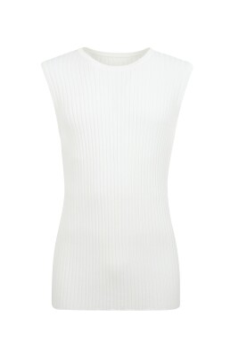 white-sleeveless-knit-top