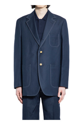 soft-shoulder-patch-pocket-suiting