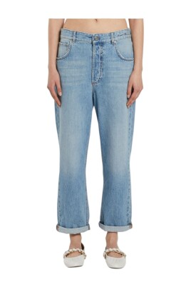 tomboy-style-blue-jeans