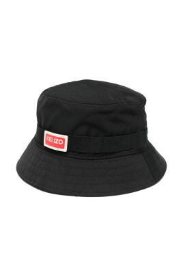 logo-bucket-hat-in-black