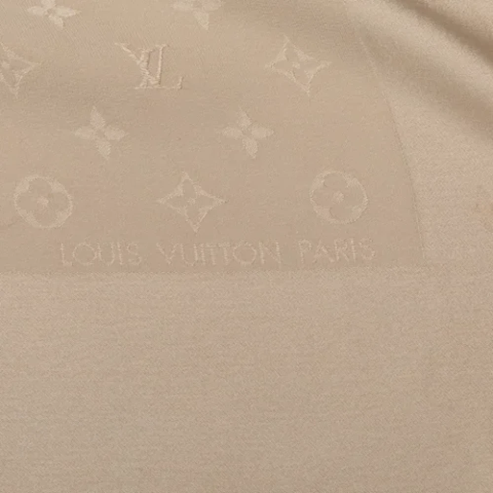 Louis Vuitton Vintage Pre-owned Silk scarves Beige Dames