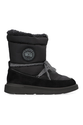 ankelboots-med-dragsko-och-shearlingfoder
