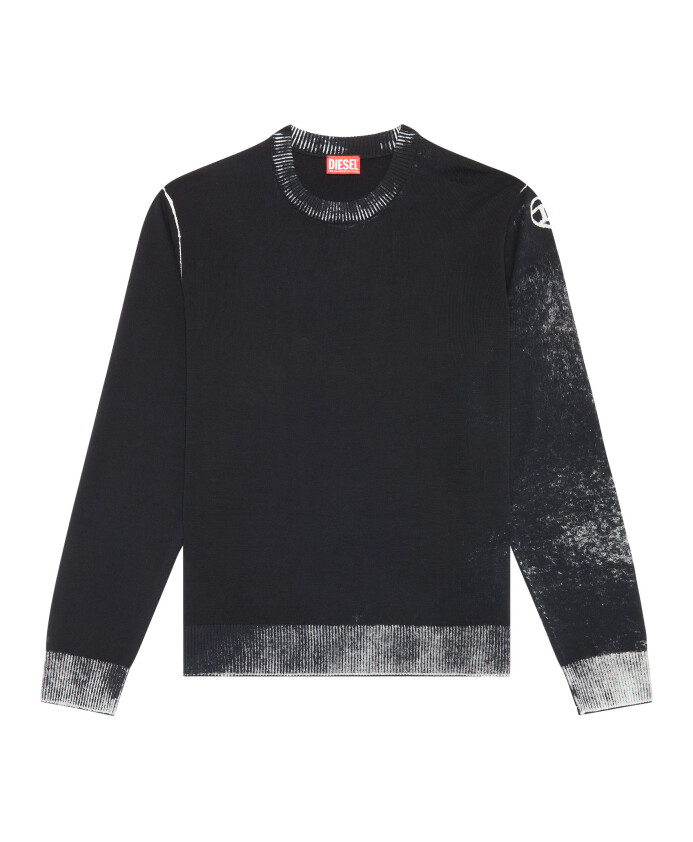 pull-en-coton-a-imprime-inverse