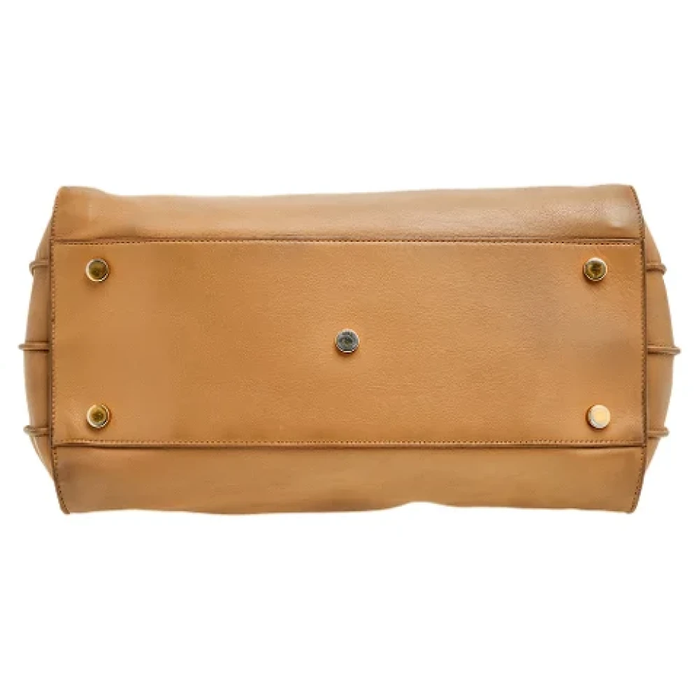 Yves Saint Laurent Vintage Pre-owned Leather totes Beige Dames