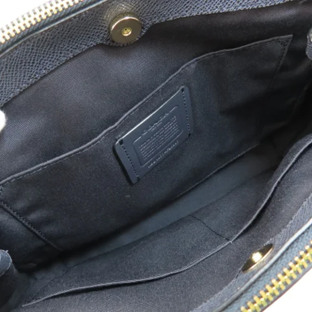 Coach Pre-owned Fabric totes Gray Dames