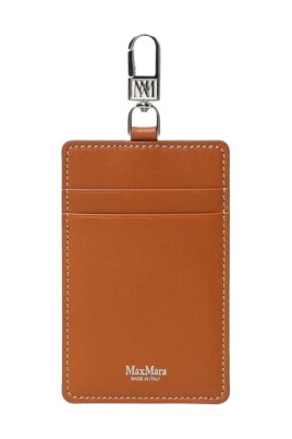 black-leather-card-holder-with-lanyard