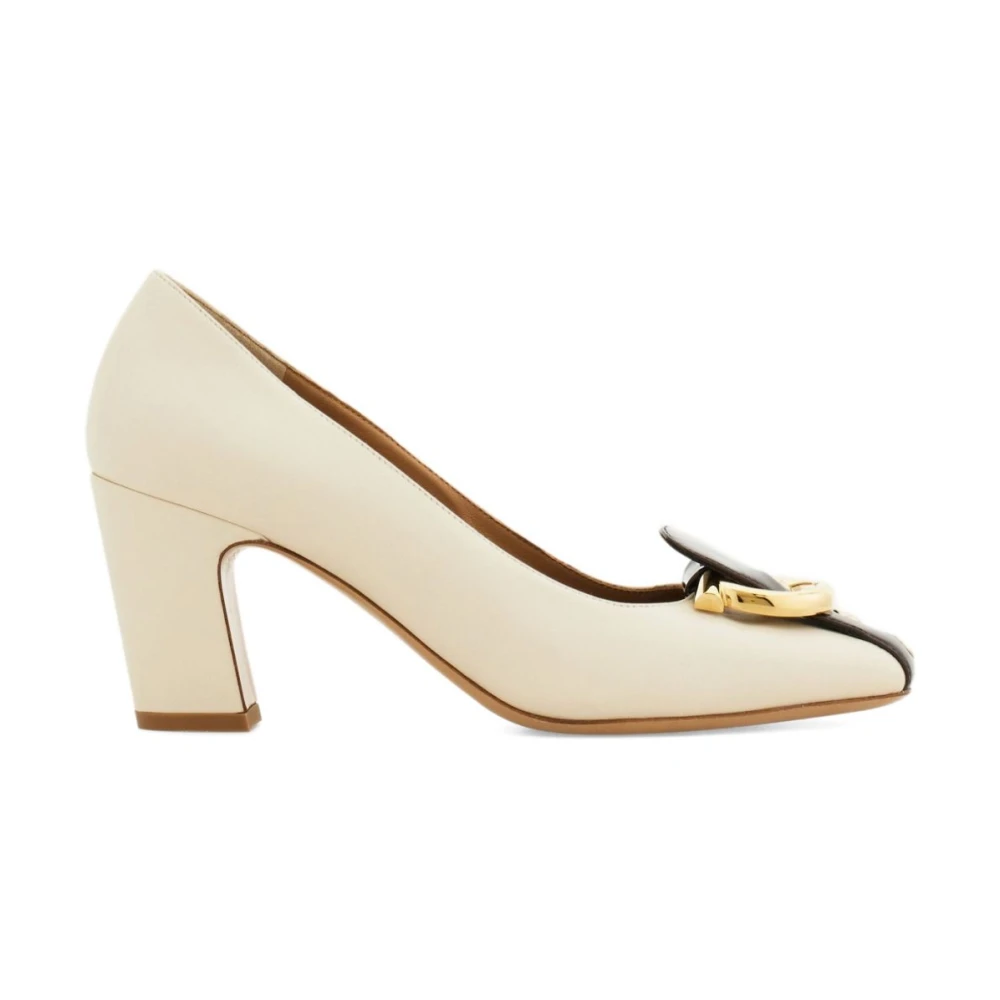 Ferragamo Women's Beige Pumps, 6 Uk, Gancini Buckle Pump