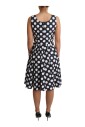 robe-a-line-bleue-a-pois