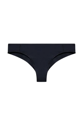 Mika briefs