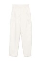 beige-broek-met-zakken-en-sluiting