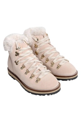 glamorous-hiking-boots