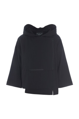 sort-izumi-sweat-bluse-med-haette