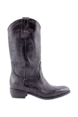 black-leather-cowboy-boots