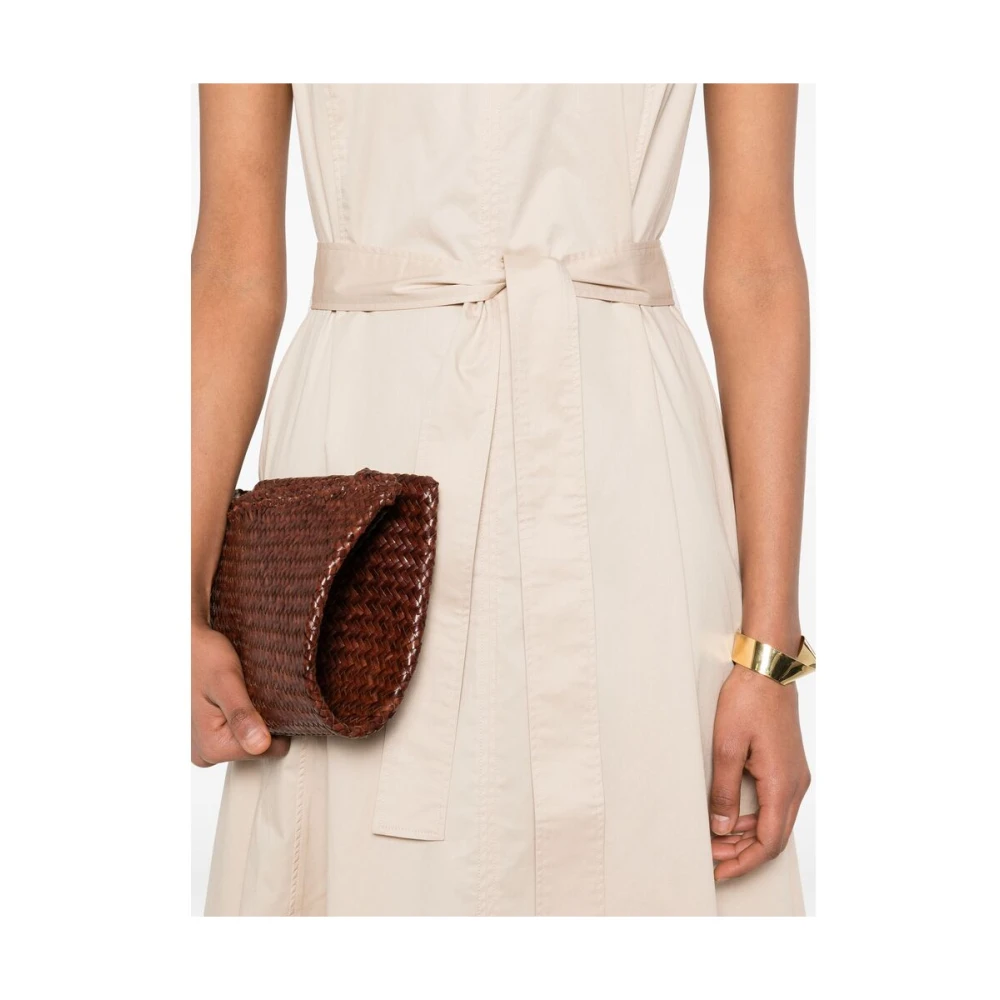 PESERICO Beige Mouwloze Jurk met Riem Beige Dames