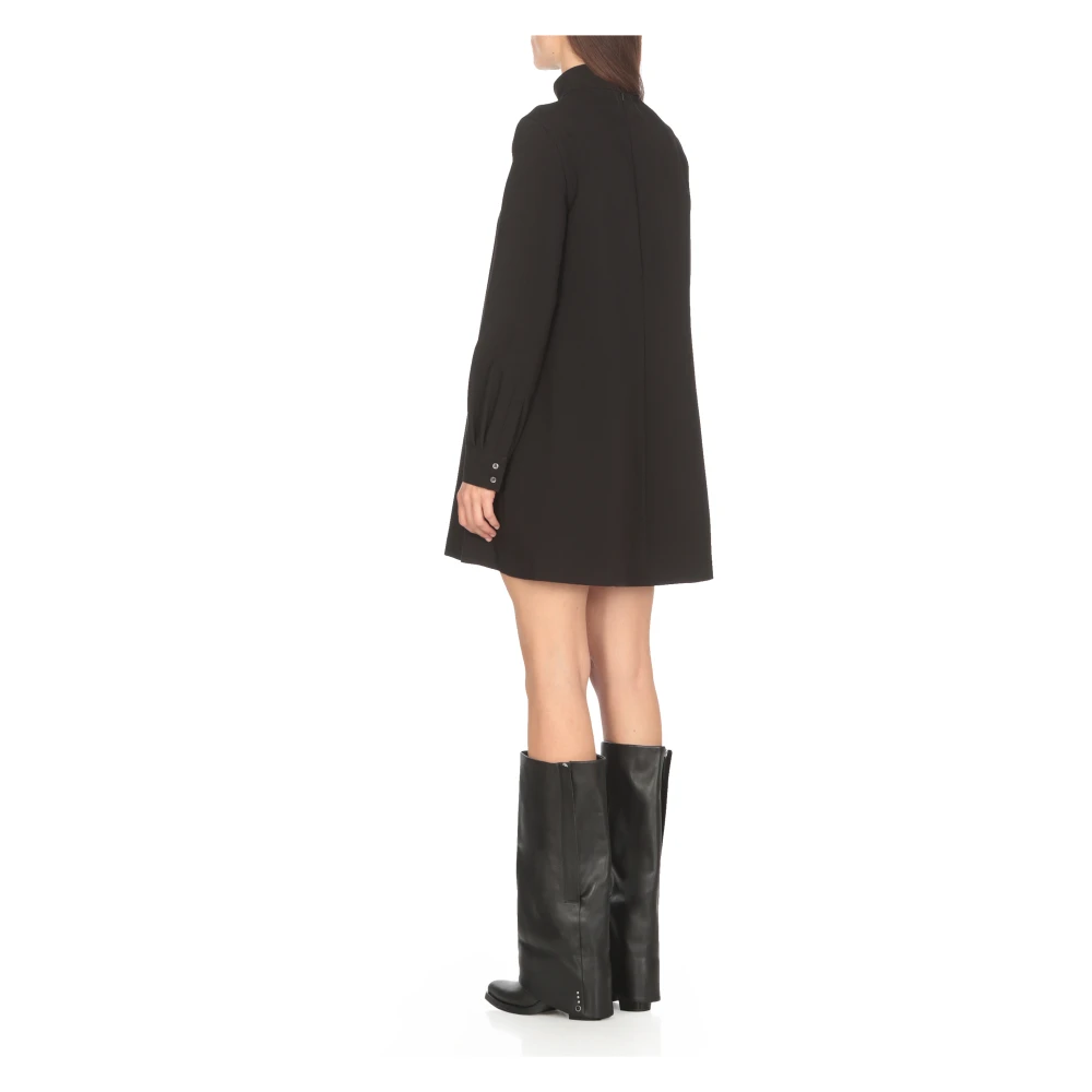 pinko Zwarte jurk met hoge hals Black Dames