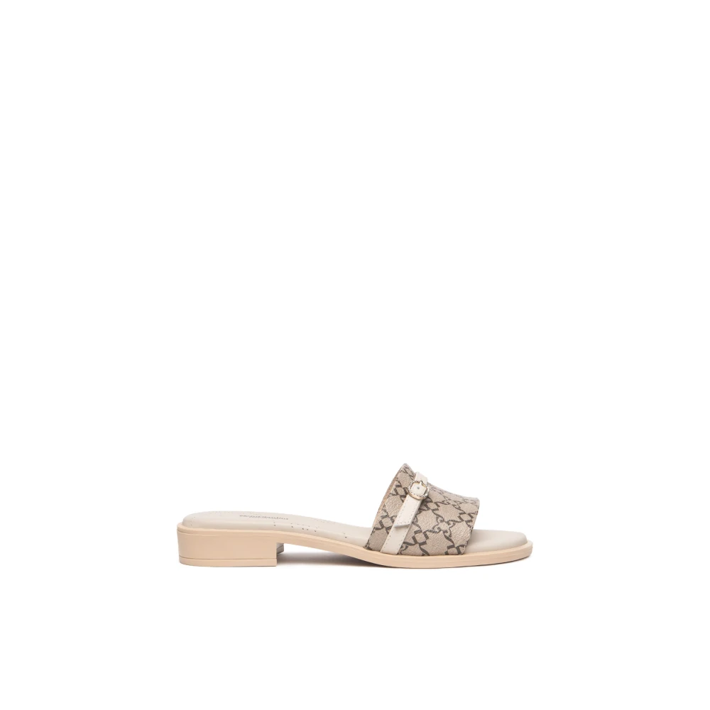 Shoes > Flip Flops & Sliders > Sliders - - Nerogiardini - Modalova