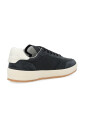sneaker-en-cuir-avec-details-en-daim