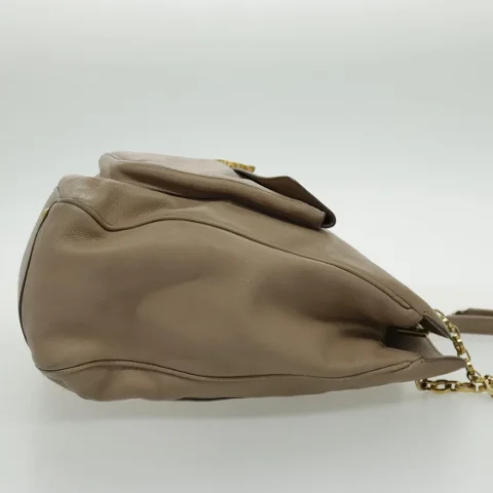 Salvatore Ferragamo Pre-owned Leather handbags Beige Dames