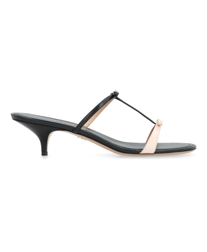 mules-en-cuir-avec-et-talons-kitten