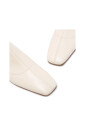 bottines-blanches-en-cuir