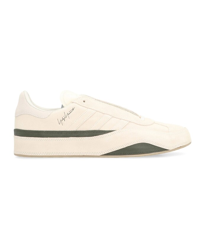 gazzelle-suede-sneakers-cream-white