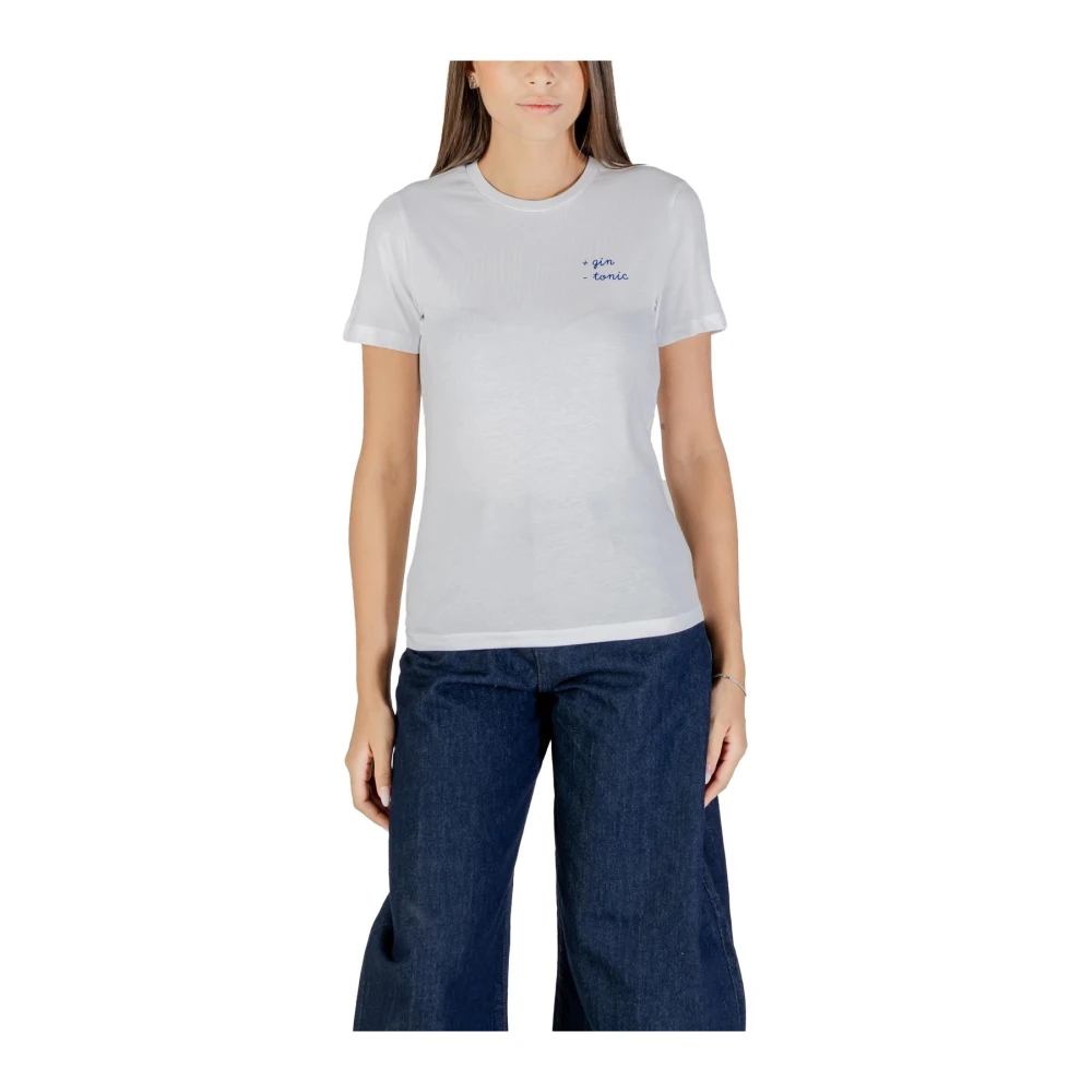 Only Women's White Cotton T-Shirt, Short Sleeve, Round Neck