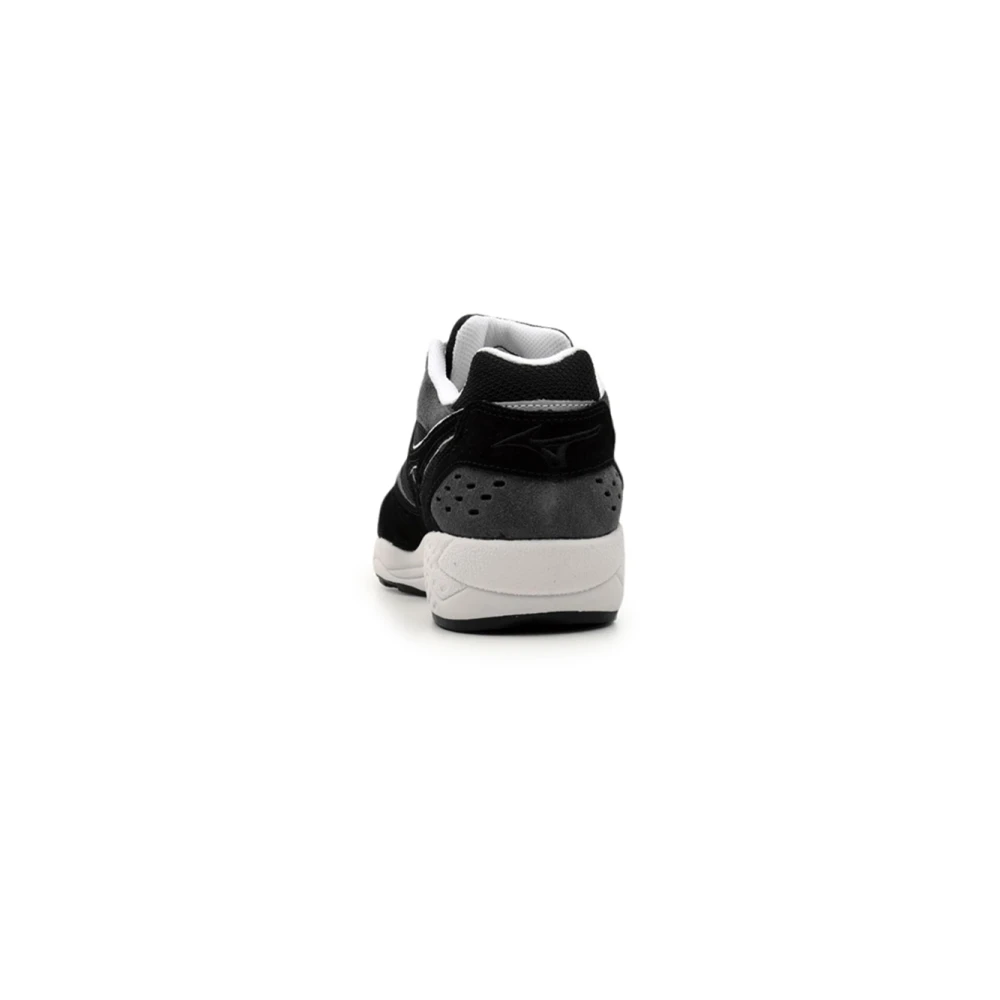 Mizuno Sneakers