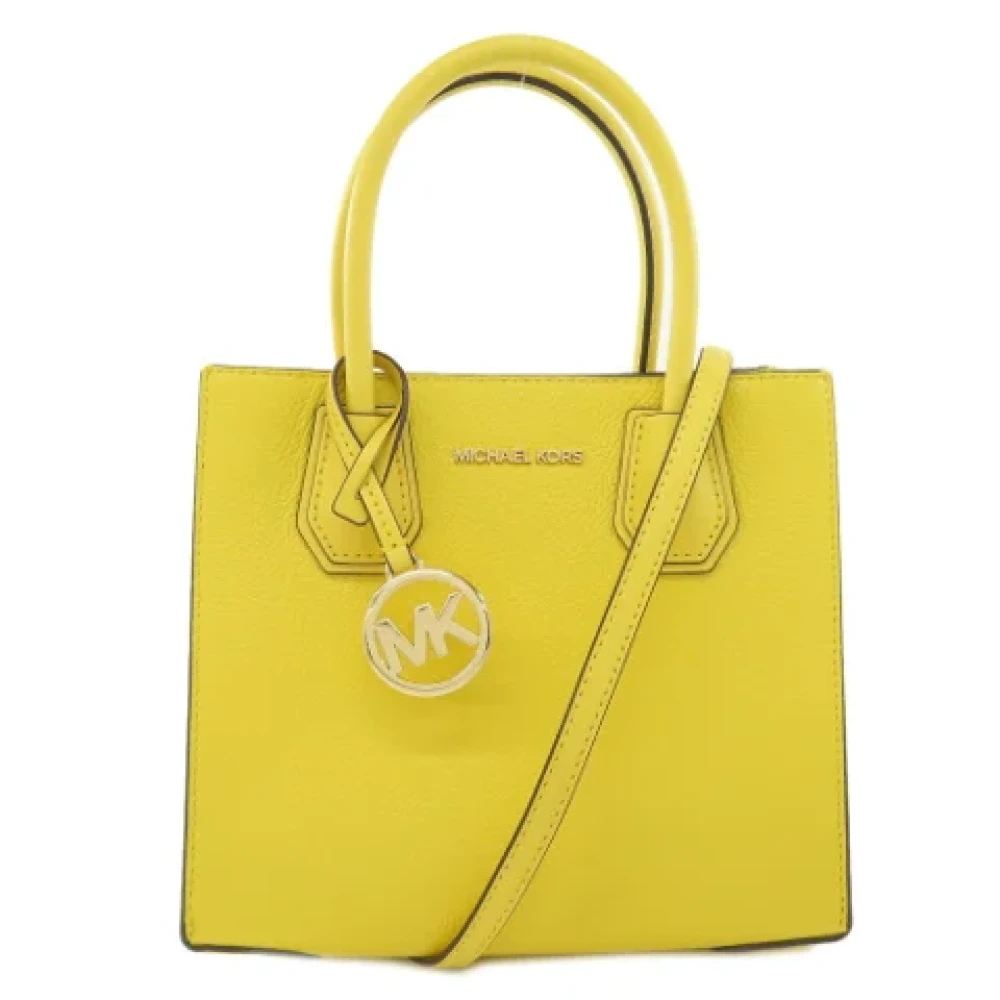 Michael Kors Pre-owned Plastic handbags Yellow Dames