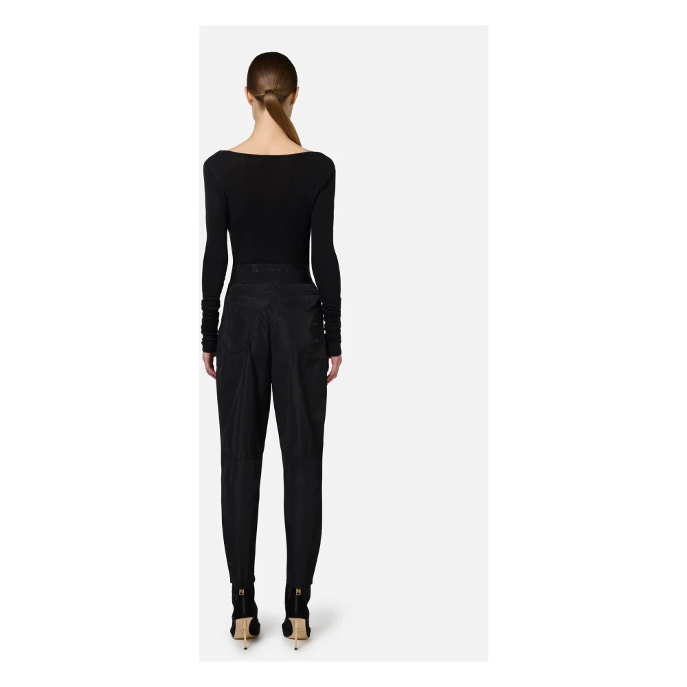 Elisabetta Franchi Cargo broek in zwart Black Dames