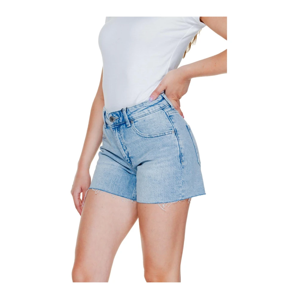 Vero Moda Lichtgewassen denim shorts met zakken Blue Dames