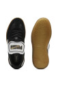 black-sneaker-for-women