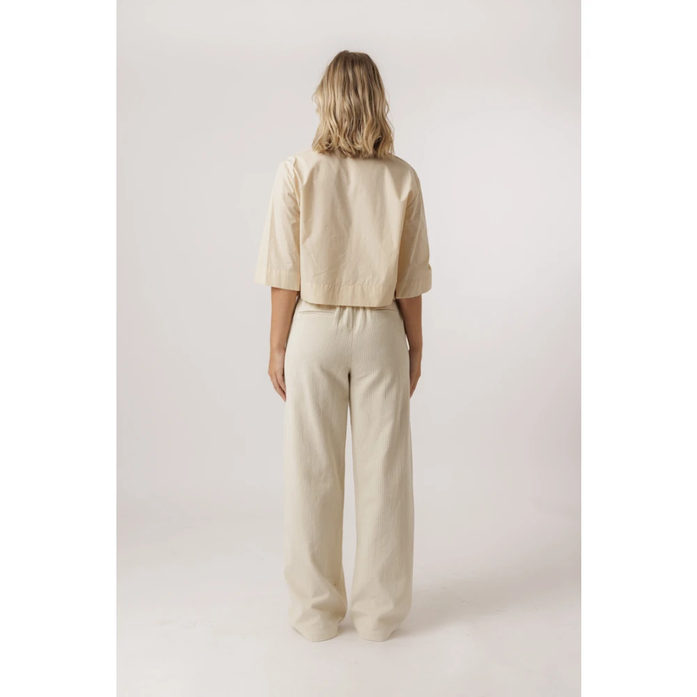 Ottod'Ame Geknipte Blouse met V-Hals en Verborgen Knopen Yellow Dames
