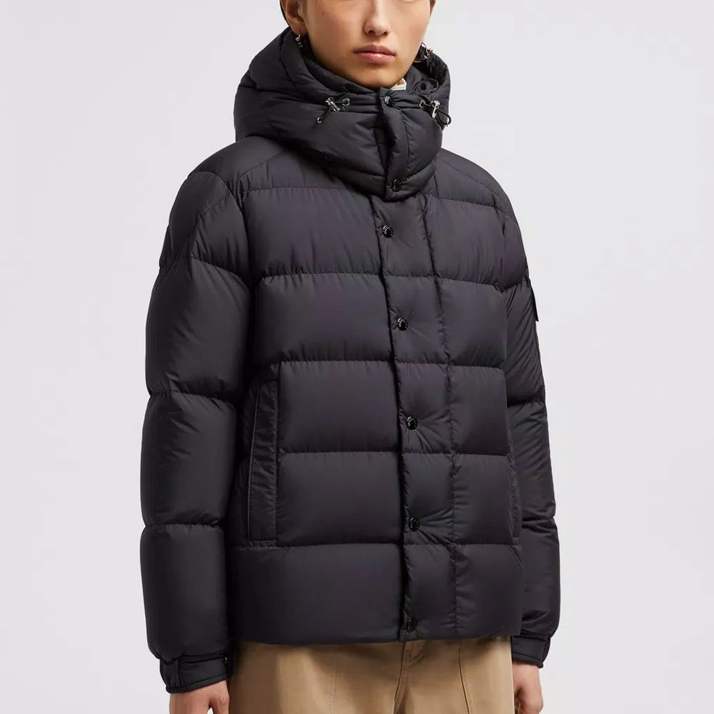 Moncler Maya Korte Donsjas Zwart Black Dames