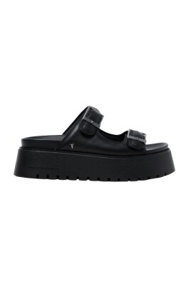 black-sandals
