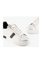 laced-shoes