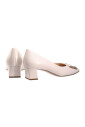 chaussures-business-beige-pour-femmes