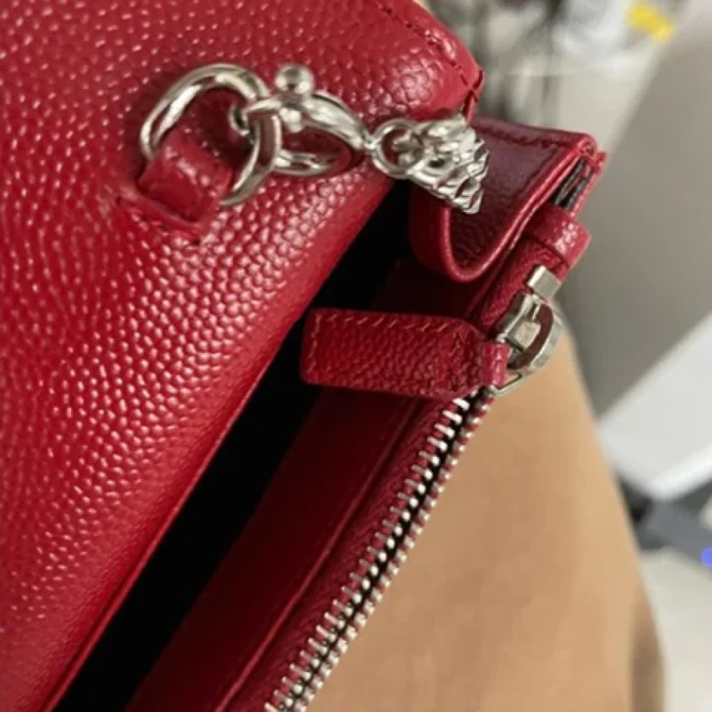 Yves Saint Laurent Vintage Pre-owned Leather wallets Red Dames