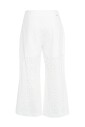 pantalon-cropped-avec-broderie-perforee