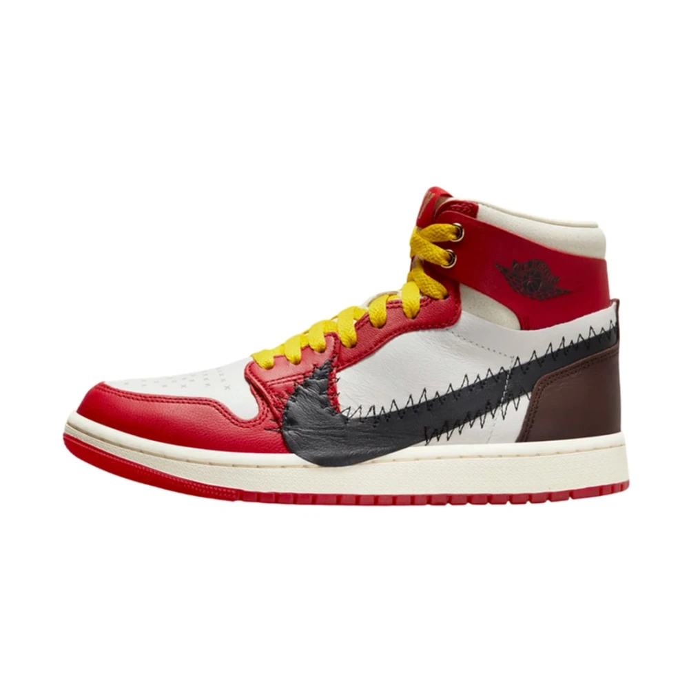 Nike - Shoes > Sneakers - Red - Nike - Modalova