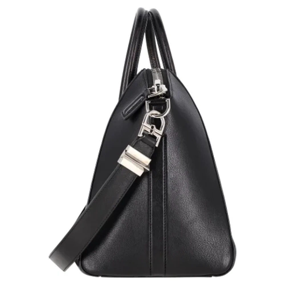 Givenchy Pre-owned Leather handbags Black Dames