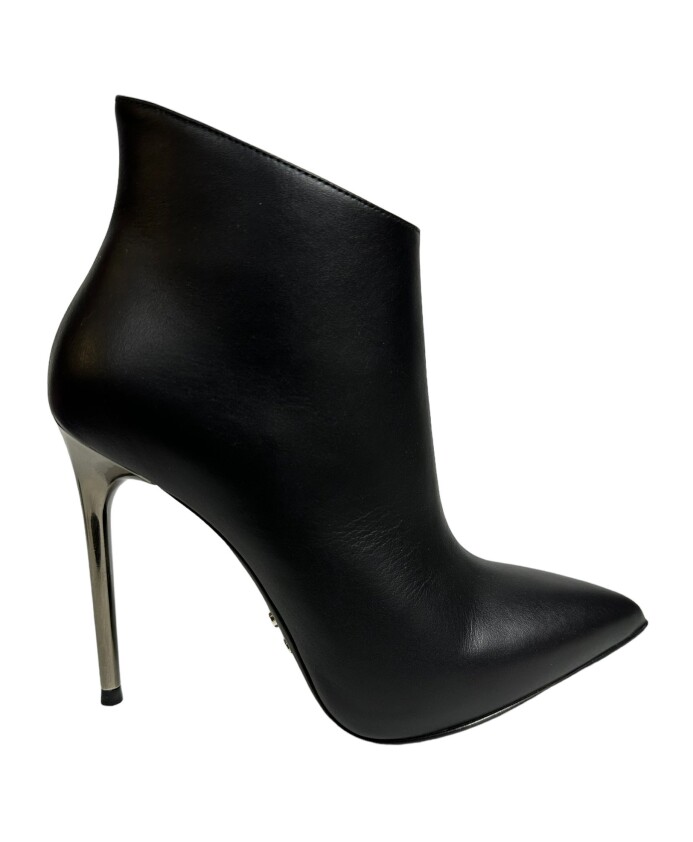 bottines-en-cuir-noir-avec-fermeture-eclair