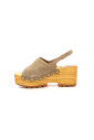 sandales-compensees-en-bois