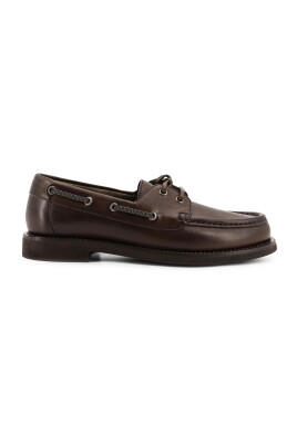 elegantes-chaussures-plates-avec-detail-monili