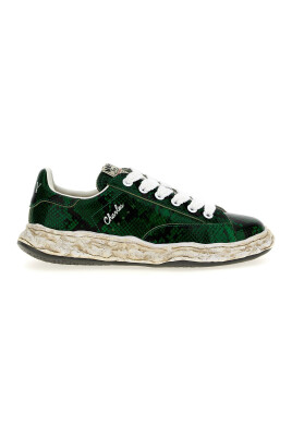 green-chunky-sole-lace-up-sneakers