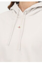 sweat-a-capuche-beige-style-decontracte