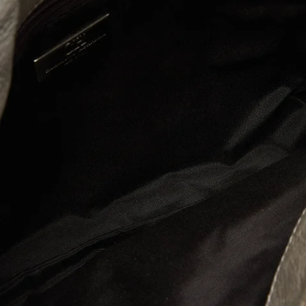 Carolina Herrera Pre-owned Leather shoulder-bags Gray Dames