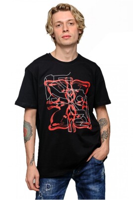 t-shirt-with-fancy-back