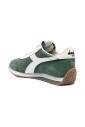 sneakers-verts-lacets-semelle-en-caoutchouc