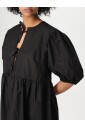 elegante-robe-a-col-a